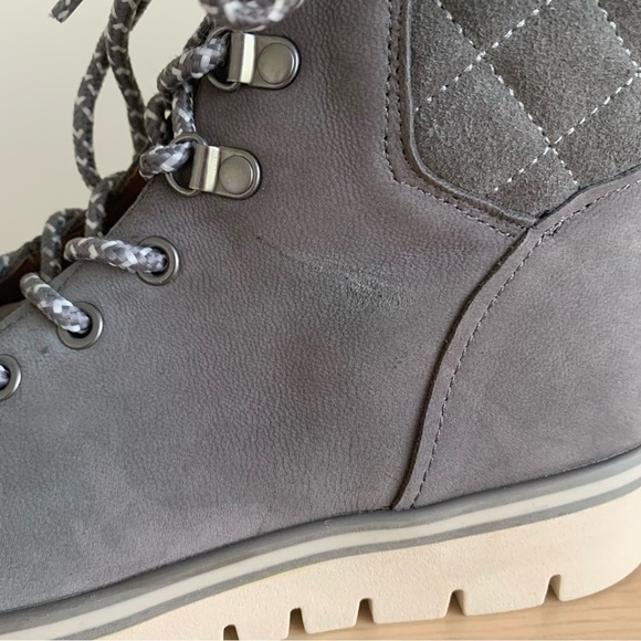 Caslon Henley Leather Water Resistant Lace Up Grey Quilted Ankle Lug Sole Bootie - Picture 9 of 16